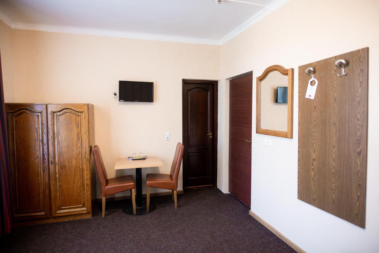 Vila Tineretului Satu Mare Exterior photo